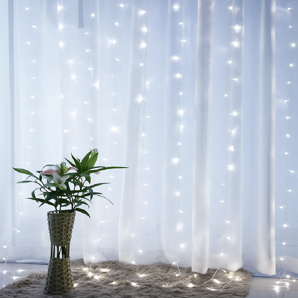 Karácsonyi LED fényfüggöny 2×2 m – vízálló, energiatakarékos ünnepi égősor ablakra, falra, erkélyre, kültéri-beltéri dekorációhoz – választható színben (BBD)